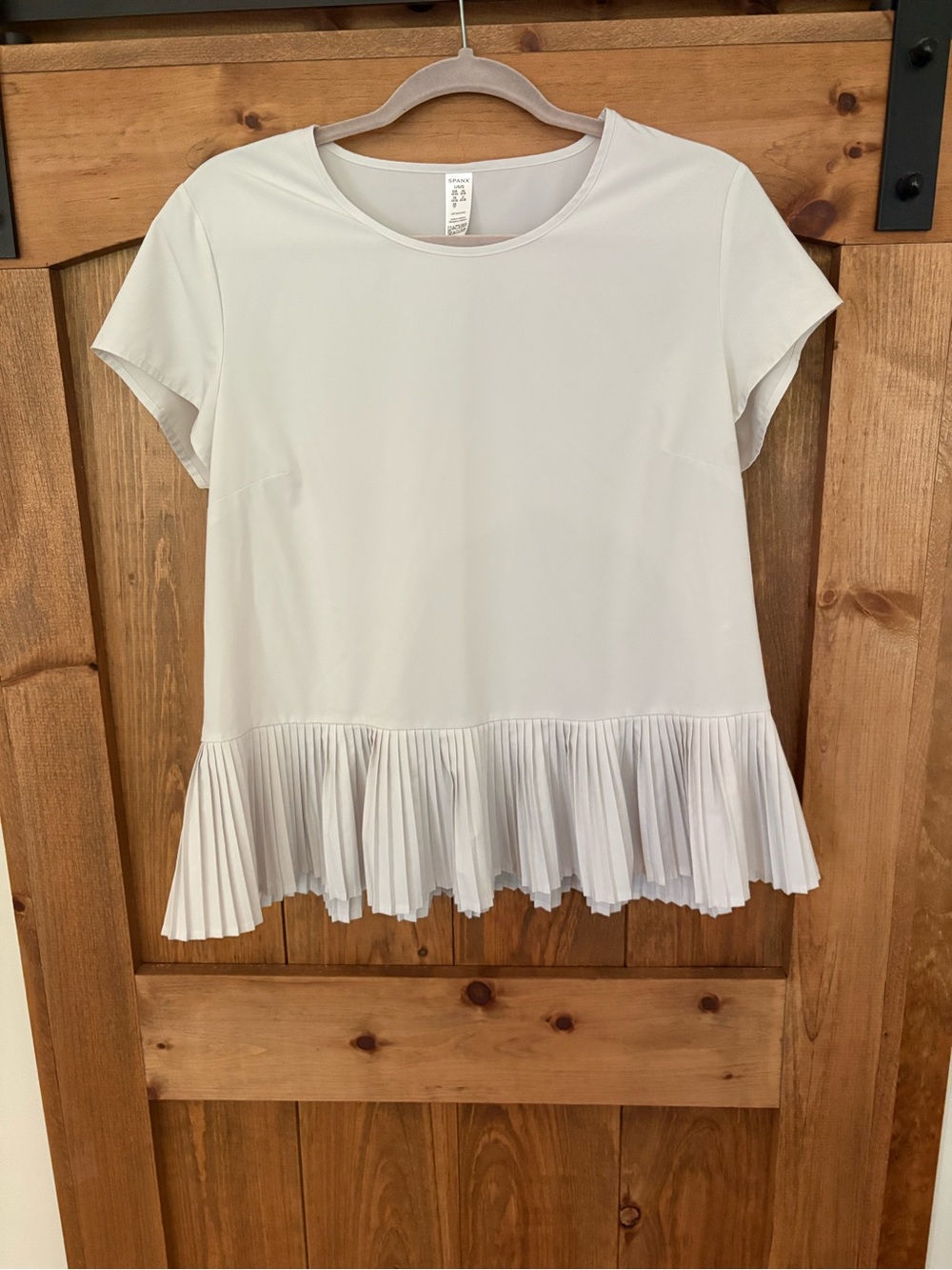 SPANX Active Wear Pleated Hem Short Sleeve Top